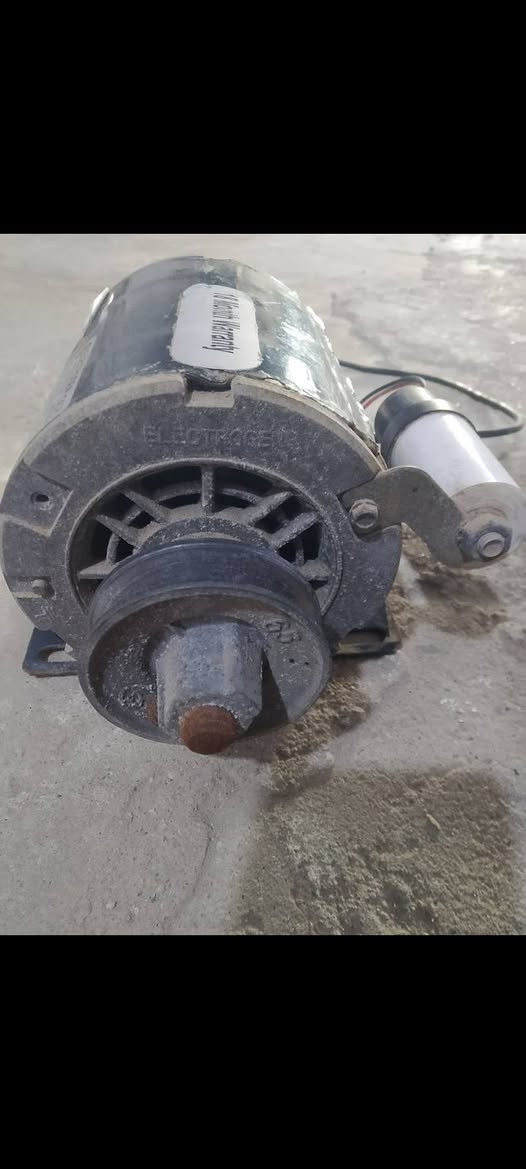 مأطور مبرده صغير شغال الاصلي قيم واخذ


**إذا كنت صاحب هذا الإعلان وتريد حذفه لأي سبب، رجاءا أرسل رسالة إلى الدعم الفني**