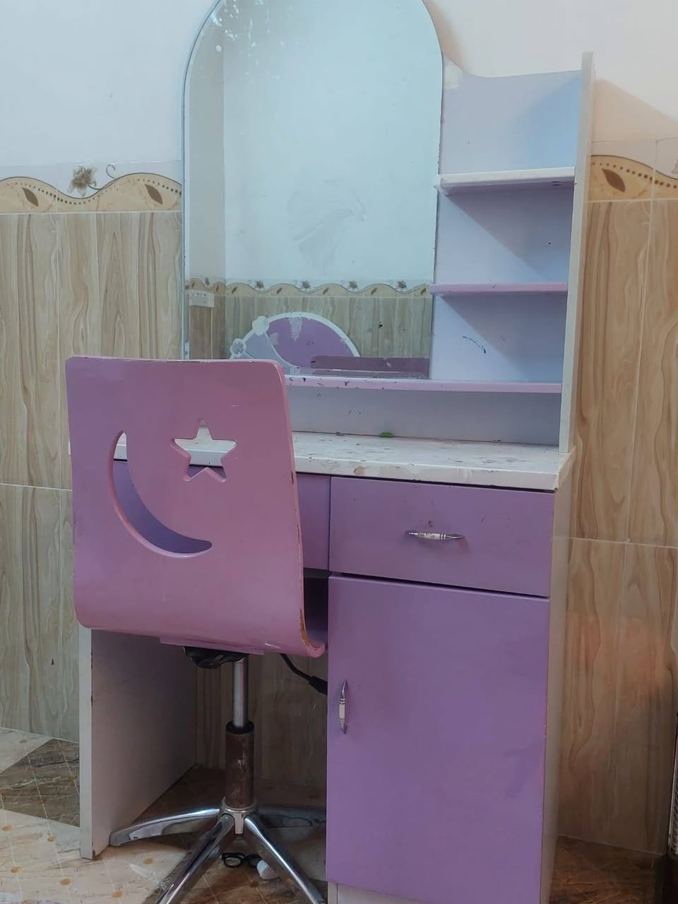 سلام عليكم وجبه جديد من اغراض نظيفه كله جديد بل شرط والضمان  نبيع ونشتري ونراوس عندك اي شي دزه خاص او عل واتس اب  ***********
