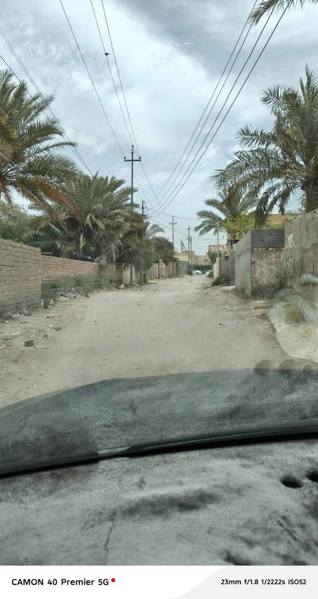 قطعة طابو زراعي سند 25 وردية بالبداية مقابل حي الرضا تبعد عن الشارع العام 150 متر الفرع مقابل العلوة المساحة 280 متر 28×10 
السعر45
***********
