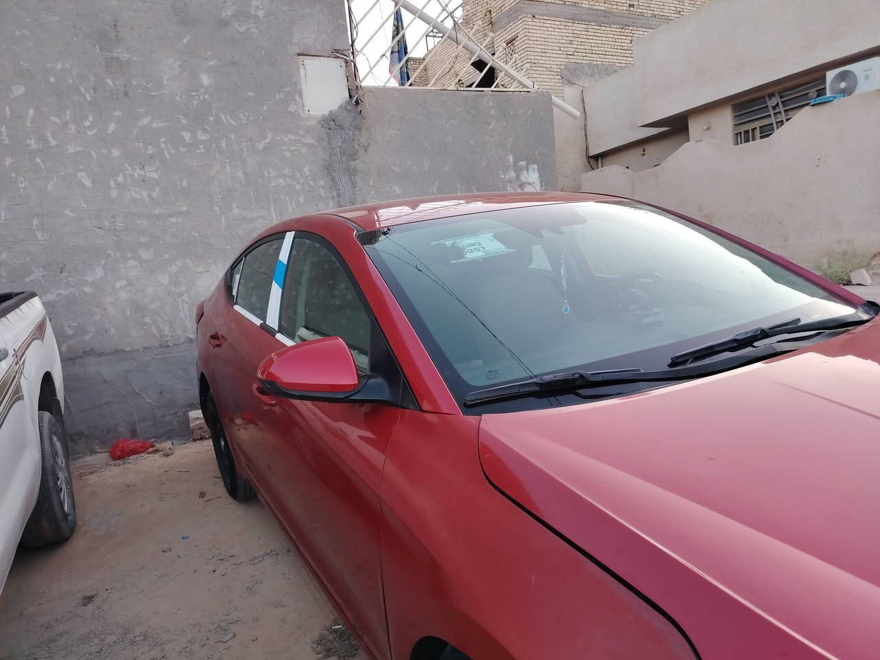 سلام عليكم  سياره النتره للبيع موديل 2020.امريكي مكينه تيربو سياره تلث قطع بدون دواخل  رقم نكليزي تحويل ثاني يوم اتريد تحويل اتريد وكاله السعر 90 وبيهه مجال مستعجل عل بيع الستفسار ***********
