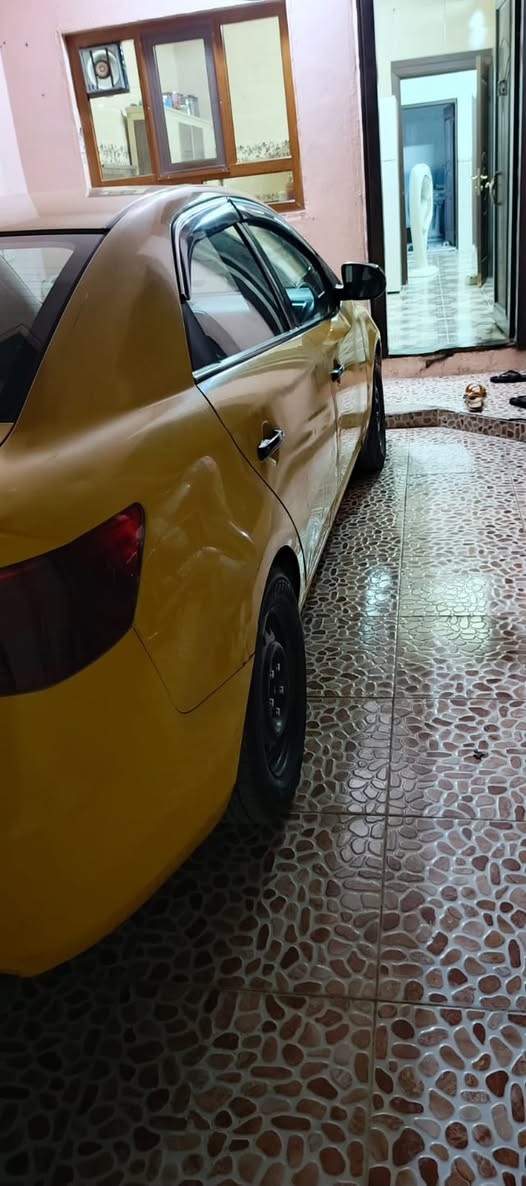 كيه فورتي 2012رقمها بغداد سياره بسمي سنويه مشروع وطني شرط تحويل ضربه مالتها بجم وارد كندي  سعرها 77 بيها  مكاني كركوك ماكو عليها اي غرامه مروري تاراتها جديد تبريدها ثلج مكينه 20  مكينه وكير بشرط رقمي ***********
