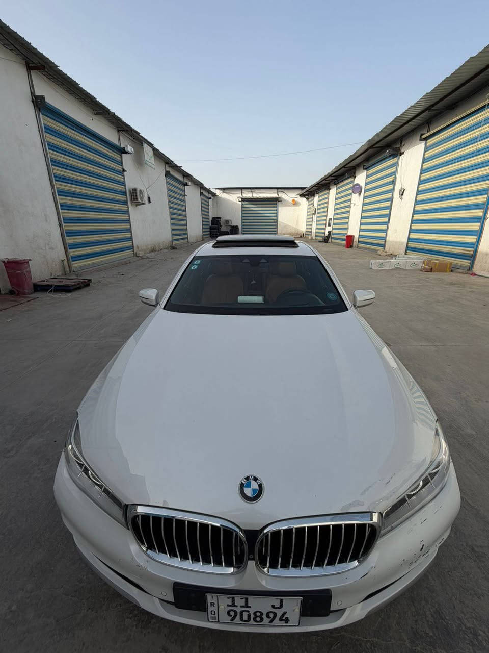 السلام عليكم
BMW 2019
حجم المحرك 4توين تيربو
وارد خليجي 
وكالت العروش 
المواصفات vvip
فول الفول شنو اليجي بالم بيه ميحتاج نذكرهن 
بجم عريض وباب طويل 
V6المحرك
اللون ابيض صدفي 
ماشيه 72000k
بيه شخوط بسيطه بالدعاميه الاماميه 
السياره كفاله عامه من كلشي
وعليه سيرفس عام كامل وما ناقصه اي شي
رقم بغداد الجديد
السعر345$ بيع او مراوس حسب الرغبه
للاستفسار ***********
الموقع بغداد الكاضميه چكوك

