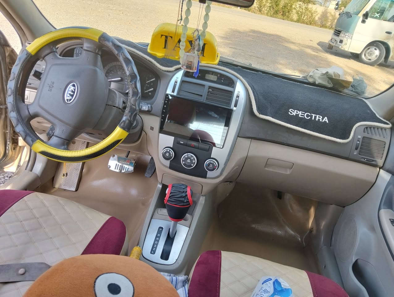 سبكتره للبيع موديل 2007 السعر 67 بيهه مجال المكان ديالى شهربان اتصل على الرقم وفهمك تفاصيل السياره ***********
