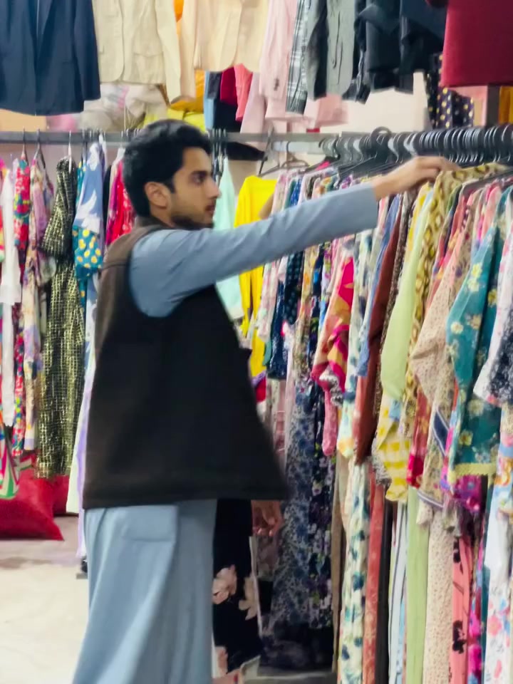 السلام عليكم .كسر بالات جديده صيفي نسائي بناتي .
العنوان .📍الشرقاط أجميله مقابيل كلية الهندسه.
بيج المجمع aa31a8 . وحياكم الله ..


**إذا كنت صاحب هذا الإعلان وتريد حذفه لأي سبب، رجاءا أرسل رسالة إلى الدعم الفني**