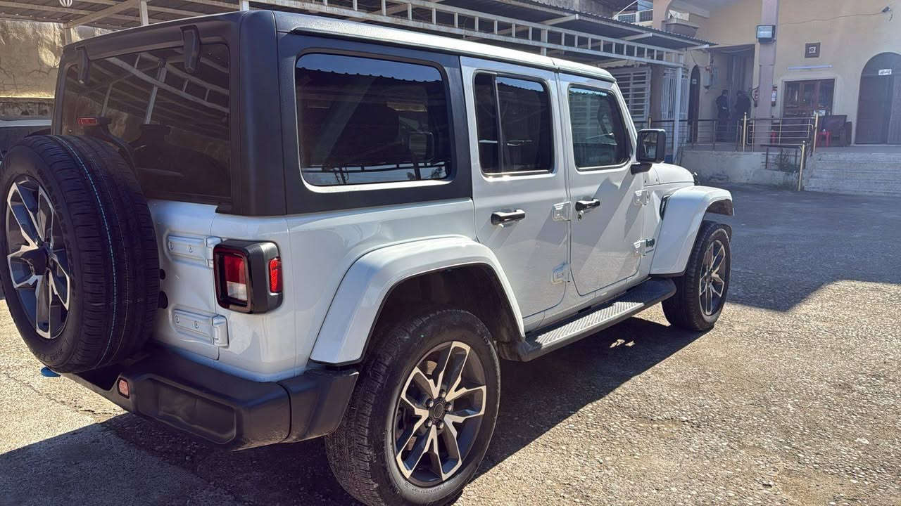 جيب رانجلر موديل 2024 
سياره فول مواصفات فتحه سقف 
محرك اربع سلندر هايبرد وشحن 
🍂🍂🍂🍂🍂🍂🍂🍂
مواصفات السياره 
فورويل درايف 
اطارات بالون 
تحديد مسار الشارع 
رادار امامي جانبي خلفي 
لايت ال اي دي زينون 
نظام انزلاق نظام انحدارنظام ترابي نظام ثلجي
نظام ايكو سبورت نورمان 
كشن جلد كشن هيتر كوشن كهربائي 
كشافات امامي ضباب 
شاشه اعطال السياره شاشه جي بي اس ملاحه 
هاند بريك بصمه 
بصمه ابواب بصمه تشغيل عن بعد 
وبعد بيها مواصفات 
الحادث السياره خلفي 
ملاحظه 
السياره رقم محافظات كردستان اربيل دهوك سليمانيه
الاستفسار اتصال هاتفي مباشر
***********
***********
خابر وتؤمر📱
