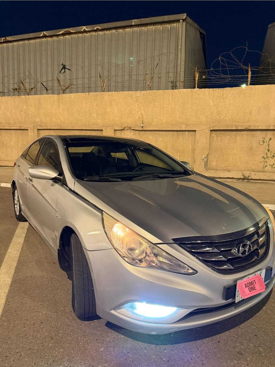 السلام عليكم   سوناتا 2014 أصل 

غاز غاز بلاد خط واحد وارد كوري بدون حادث
ادوات دخول جديد(( گصه جنطه ))
( متومه ارقام وسنويه شمالي الرقم الانكليزي )
فول مواصفات 
فتحتين سقف بنراما  تحكم ستيرن مري شفط كشنات جلد تدفئه وتبريد  حساسات خلفيه تبريد قطعتين امامي خلفي
كير ومحرك وحداديه وتبريد كفاله 
السياره كامله من كلشي تاخذها جاهزه للأخير
نضافه 100/100
#مكان البصره
#السعر  واي سؤال اتصل او واتساب ***********
