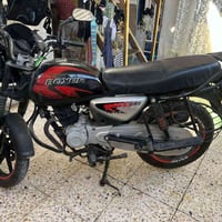 بوكسر • ١٥٠ • مكفولة