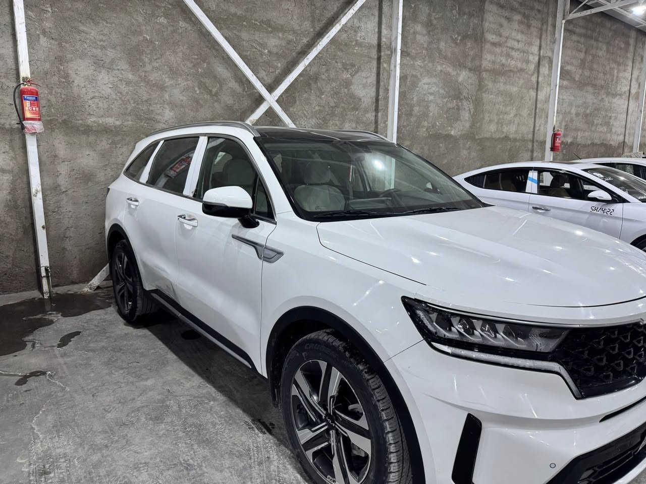 سورنتو ٢٣
اربعه سلندر ٢٧٠٠
كير عصا
جنطه كهرباء
سايد بريك بصمه
سبعه راكب 
اربيل دولي 
بيها طخه بل الباب خلفي 
لمزيد الاتصال ***********
سعرها مناسب
