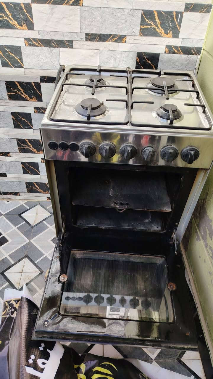 السلام عليكم طباخ نظيف شغال عيون اربعه وفرن كذلك سعر٦٥
وبي مجال بسيط شراي يجي خاص


**إذا كنت صاحب هذا الإعلان وتريد حذفه لأي سبب، رجاءا أرسل رسالة إلى الدعم الفني**