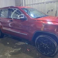 جيب لاريدو 2011.        مكينه هيمي بيها بخار      صبخ جاملغ وباب مبدله...