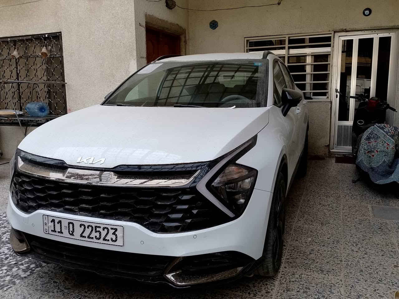 السلام عليكم كيا سبورتج خليجي موديل 2025 سياره بلاك ادشن كفاله عامه بدون صبغ السياره جديده ماشيه  1000 رقم بغداد الجديد بصمه تشغيل ابواب شاشه لايت زنون ثلاث عدسات لد خلفي وأمامي مود درايف 4انضمه قياده سرعه تحكمات ستيرن جهتين شاشة أبل كار بلي مانع انزلاق ويل كب كروم شاشة كبيره نفكيشن كار بلي يدات نيكل حساسات كاميرا دوار شاشة كبيرة اندرويد مري شفط اناره ترحيب بصمه ابواب تشغيل محرك 2000 دوش السيارة بوضع ضمان الشركة  باقي السيارة مكفولة سايد بريك دكمه مكاني بغداد بلديات رقم الهاتف ***********
