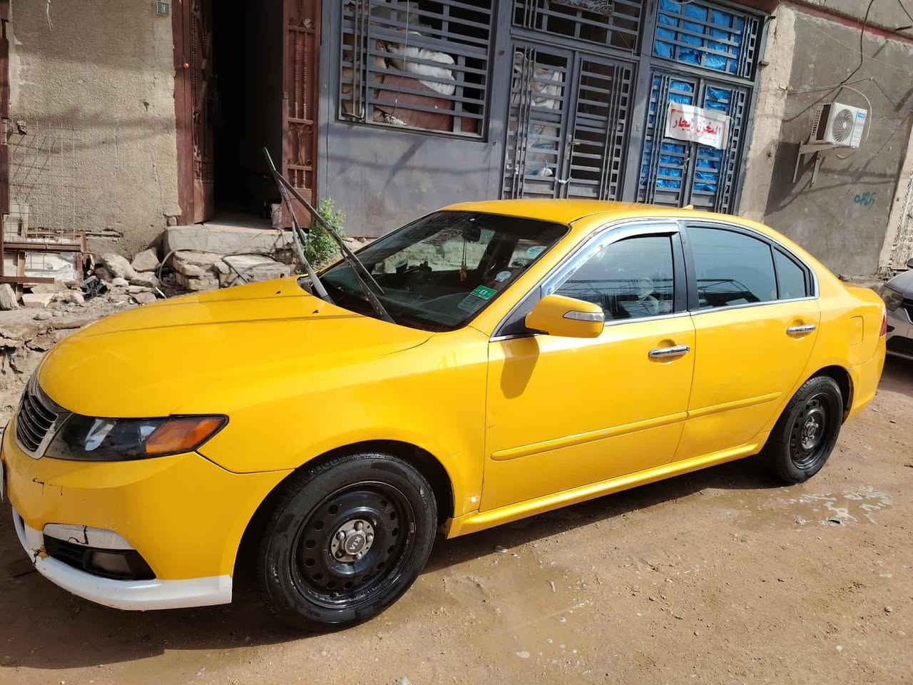 اوبتيما مديل 9 امريكي مكفوله من التبديل والعيب الشرعي ولاصوليات السياره جاهزه مكينه كير حداديه تبريد باسمي سنويته 2031 يله تنتهي مصفره من كلشي مداور ثاني يوم مكانه ناصريه السعر 105 
***********
