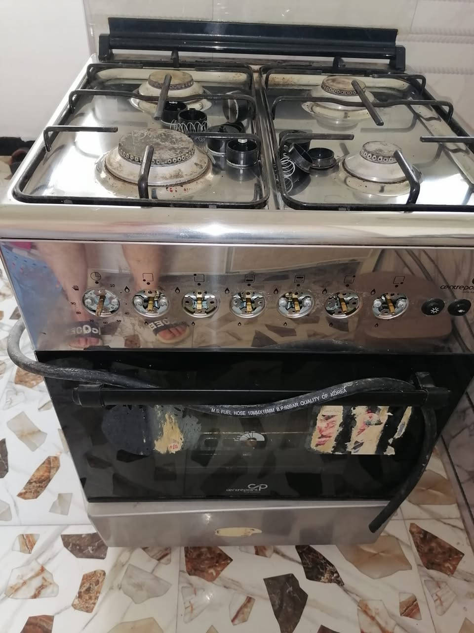 سنك حوض واحد جديد غير مستخدم 125 الف دينار 
منظومة تنقية ماء ذكية حديثة خمس مراحل  استخدام قليل نوع بيور 175 الف دينار 
طباخ اربع عيون نوع سنتر بوينت إيطالي اصلي استخدام قليل مع قاعدة قنينة غاز جديدة  125 الف دينار 
بغداد الكرخ 
***********
