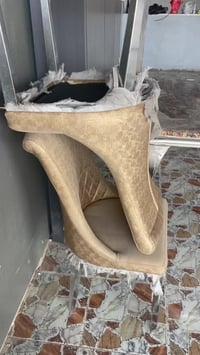 طبلات وكراسي للبيعالمادة كروم اصلي ومرمر ثقيل اخو الجديد مستخدمات استخ...