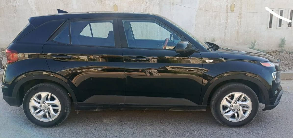 سلام عليكم سياره فينو للبيع العنوان بغداد الزاعفرانية رقم 0773 017 8109 الهاتف سيارة نظيفة الله شاهد
