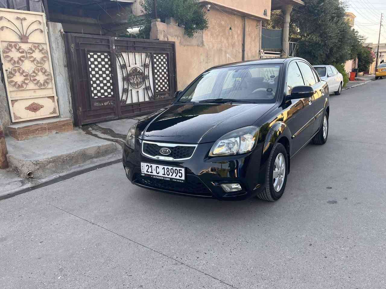 كيا ريو موديل٢٠١١ كير محرك بشرط 
موصفات سيراتو سلايت تحكم استيرن خمسه ويل كروم قطعه واحد صبغ بدون دواخل سنويه جديد دفتر بنزين بي تبريد ثلج سعر ٨١شراي خابر ***********مكان كركوك للبيع فقط ماراوس ولا ابيع قسط كركوك, العراق
