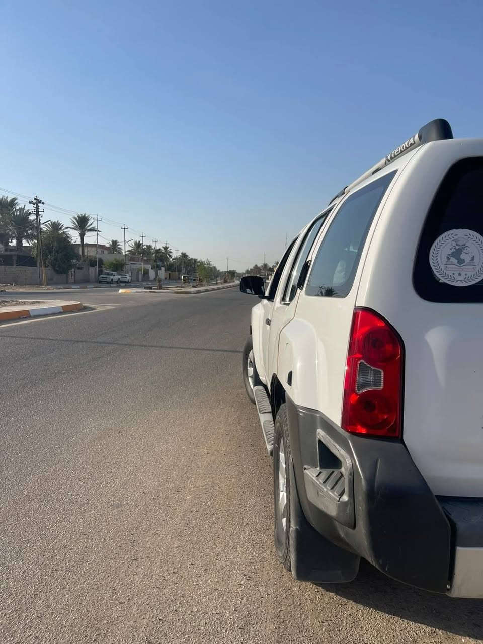 السلام عليكم
نيسان اكستيرا ٢٠٠٩
للبيع 
رقم بغداد 
لون ابيض
الضرر الجاملغ الأمامي الأيمن 
العنوان:ديالى بعقوبة
الرقم /***********
