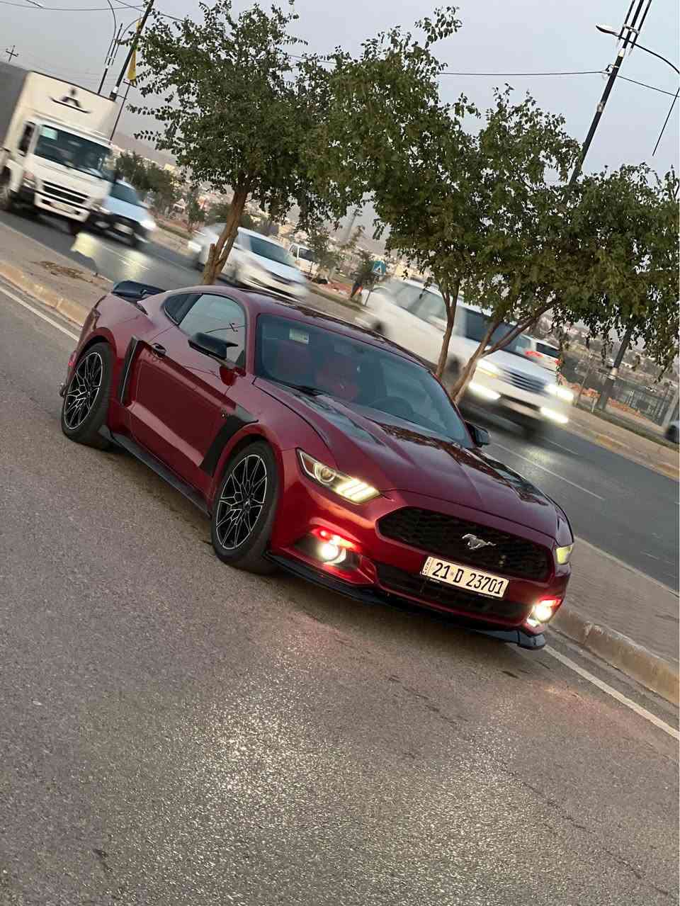 سلام و عليكم 
فورد موستانك V6
موديل 2016
سياره بي قطعتين ونص
بدون دواخل بدون شاصي بدون ايرباك
سياره فول كماليات شتريد بي 
دعامي لل دعامي بشرط 
بدون اي مصرف 
شرط كير محرك ممفتوح بدون عيب 
سياره بي صالنصه ريمونت مال روش 
رقم هزه سنويه كوله جديد لحد2029
سياره باسمي بي بطاقه بنزين 
مكاني كركوك 
رقمي *********** كركوك, العراق
