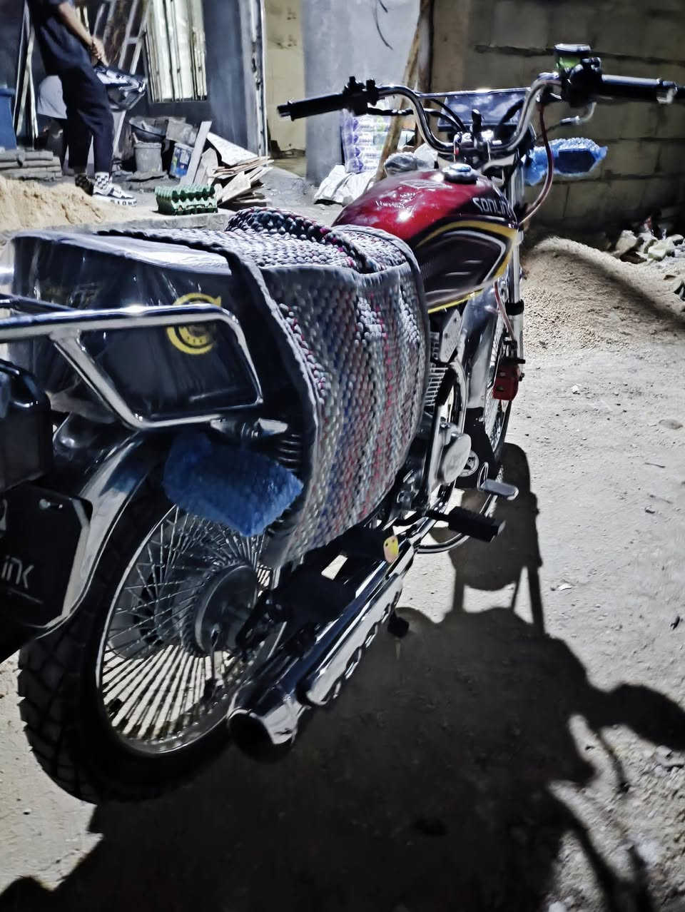 سلام عليكم  تايكر للبيع موديل 2025 بعده زيرو دراجه كامله مكمله بس العداد عطلان و الباقي كله شغال   الله شاهد شلعه و معدل فول وكاني  بابل جبله سعره  800 وبيه مجال للطيبين وهاذ رقمي  ***********
