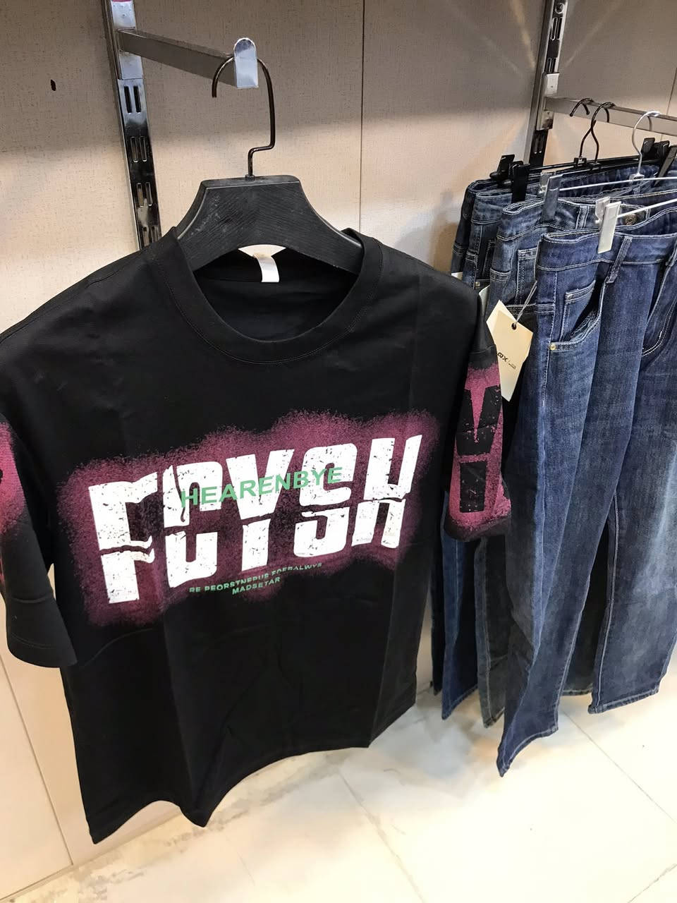 💕سوي متابعة للصفحة 👍اذا مهتم بالملابس  💕

للاستفسار او الطلب مراسلة الصفحة او الرقم ***********
