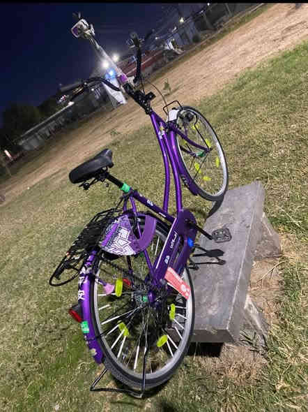 إسلام عليكم لايشكل للبيع مديل ٢١ لون بنفسجي شذر
مكاني نجف الرقم *********** بي واتساب السعر ١٨٥ وبي مجال ملاحضه الماسكه مال شمسيه وحده جاي يبيعوه ٢٥  ماكو خاص طب واتساب كبل
