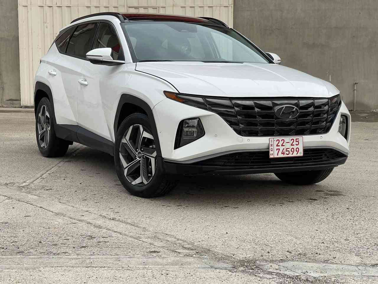 السلام عليكم
توكسان  موديل 2023  ابيض 🤍
بدون ايرباك ✅
ماشيه 36 الف 

المواصفات LIMITED VIP  1/1 😍
1- بصمة تشغيل 
2- بصمة أبواب لمس دخول ذكي 
3- بنوراما 
4- صندوق كهرباء 
5- كامرات 360 درجة 
( جانبية - أمامية - خلفية ) 
6- كامرات مع الأشارة 
7- السيارة تتقدم وترجع بالبصمة 
8- تبريد تدفئة كشنات أمامية 
9- كشنات جلد لون أسود ملكي 
10- كشنات كهرباء 
11- أضواء محيطية  
12- كشنات خلفية هيتر 
13- مرايات تعتيم ذاتي 
14- أبل كار بلي 
15- أندرويد أوتو 
16- شاشة دجيتل 3 أشكال للقيادة 
17- أشاير ترحيب 
18- أضواء أمامية LED زنون 
19- أضواء خلفية LED
20- قطعتين تبريد 
21- أشارات بالمري
22- گير دگم 
23- شفتات ستيرن وتحكمات 
24- تدفئة ستيرن
25- محرك 2500المرغوب 
26- هاند بريك بصمة 
27- شحن واير ليس 
28- منافذ شحن 
29- أوتو هولد 
30- تشغيل عن بعد 
31- حساسات  أمامية وخلفيه
32- رادار أمامي رادار خلفي رادار جانبي 
33- نقطة عمياء .
الحادث مرفق بالمنشور جاملغ وشويه من الباب بارد البنيد بدون دواخل شرط وبدون ايرباك ✅
اربيل
السعر : 182 $ 
للاستفسار 
***********
***********
