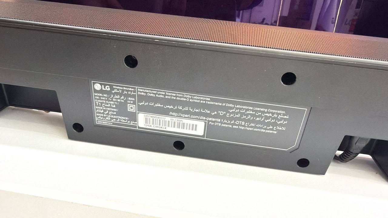 سلام عليكم يوجد ساوند بار LG جديد للبيع خرافي وتجسيم صوت في منطقة حي الزهور المنصور او الحريم  بسعر ١٥٠ الف للاستفسار ***********::***********
