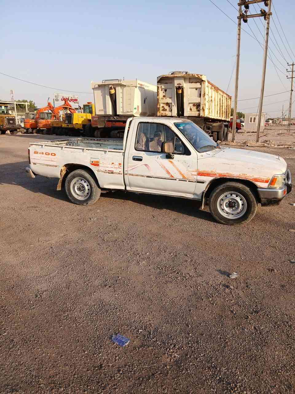 السلام عليكم بيكم البيع السعر ٤٦ المكان الزبير رقم الهاتف ***********
