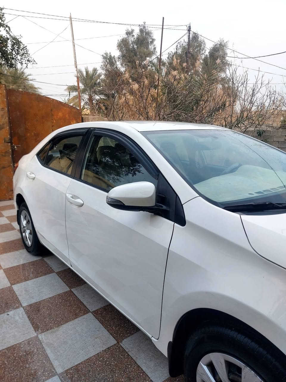 السلام عليكم كورله موديل 2015
محرك 2000 

خليجي رقم بغداد الدولي الجديد بسمنه اكو فيدو توضحي للسياره شوفه اتصل 

سعره 118 بيه مجال قليل 

رقم الهاتف ***********وات ساب موجود 

ديالى بعقوبه
