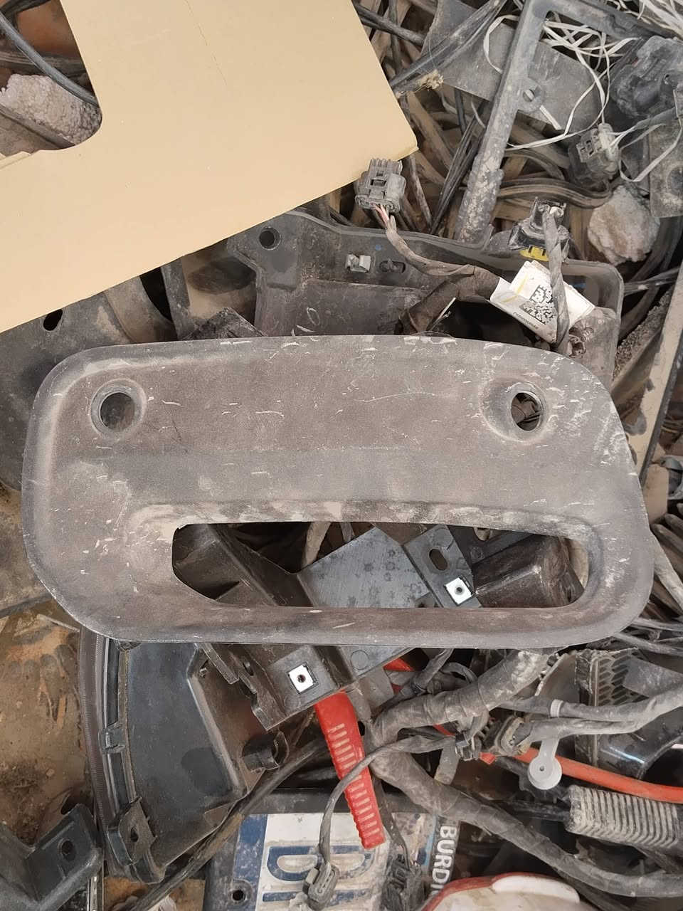 بوكس عدد2 لون اسود ولون كرزي مال بدي قصير مال بدي طويل زوج بلاجتورات  زوج الغوده +كفرات حساس تريشه لايت 
مال رام 2025 
***********
