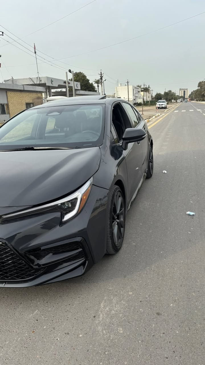 للبيع تويوتا كورولا 2024 هايبرد SE فول مواصفات
وارد امريكي
الممشى: 32 ألف ميل
اللون: اسمنتي غامق ✨

🚗 سيارة نظيفة جداً وناعمة بالمشي
⛽ اقتصادية بشكل ممتاز (هايبرد)
✅ استخدام شخصي

الهيكل:
🔧 جاملغات أمامية مبدّلة ومصبوغه
🎨 نصف بنيد صبغ
🎨 حافة باب السكن صبغ
(العمل مرتب ومضبوط بدون ملاحظات)
💯 السيارة ما تحتاج شي
175 ورقة
عنوان بغداد 
رقم ***********
