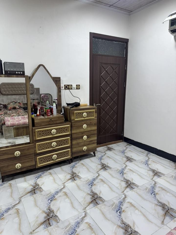 غرفه نوم تركي للبيع 5 قطع
موصل الايسر 
***********
او مراسلة الصفحه
