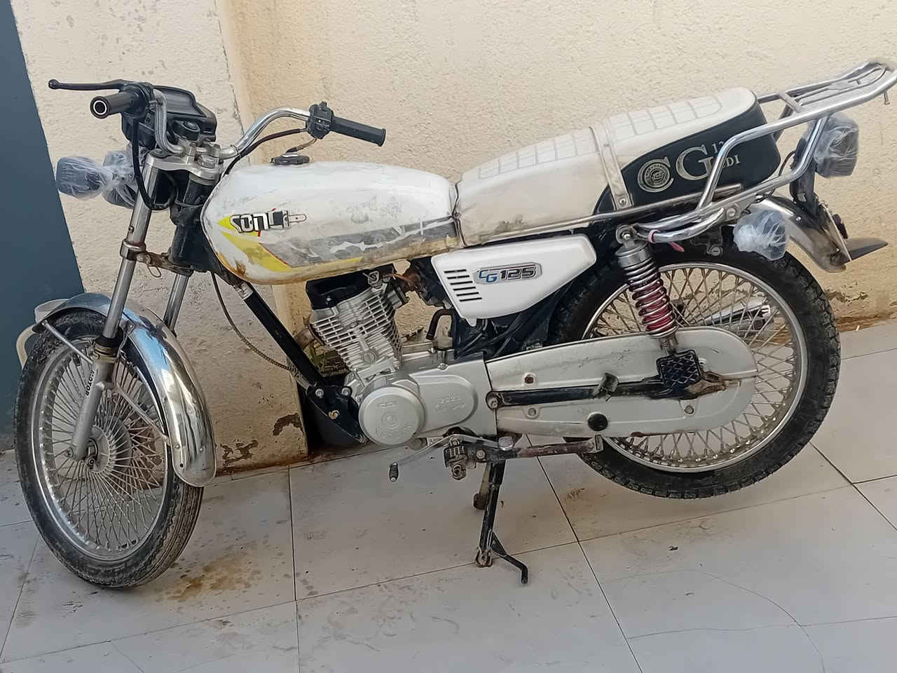 يا الله اسلام عليكم
دراجه اربعه كير 
مديل 23
 أوراق اصولي 
كربلاء ###
سعر 500 وبيه مجال بصيط 
متواجد واتساب ***********
