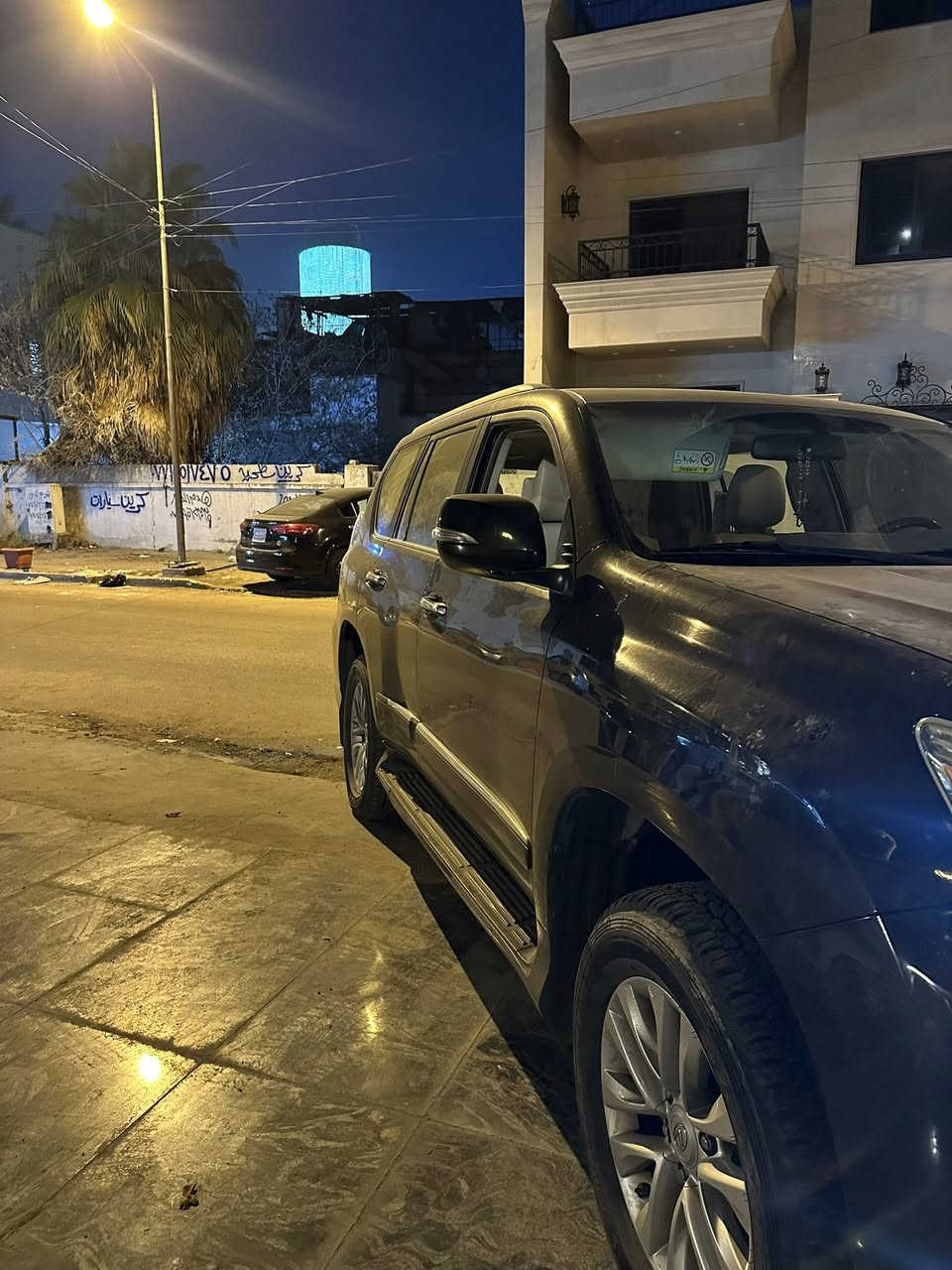 السلام عليكم 
لكزس gx460 موديل 2016
خليجي مكفوله كفاله عامه
8 سلندر المحرك المرغوب
اعلى مواصفات
كامرات 360 جكات هيدروليك
زراكات لايت
5 مقاعد تدفئه تبريد
3 شاشات 
رقم اربيل الجديد
ماشيه 39000 كيلو متر حقيقي
استخدام بيت قليل
***********
