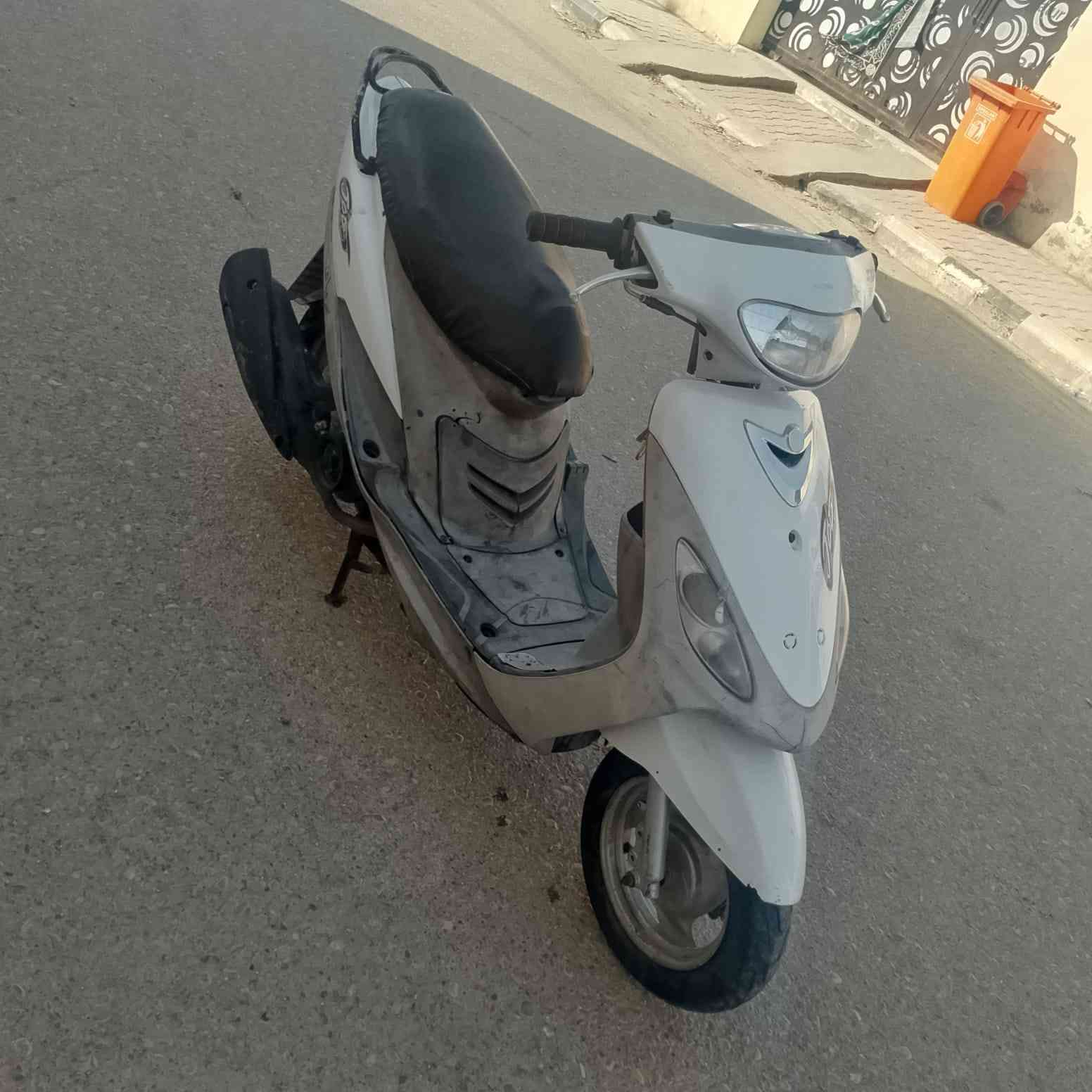 السلام عليكم
ماكس منغولي نضاافه فول مفتوحة ولفات فقط جاهزة الدراجه كهربائيات سلف هندر كله شغال السعر450وبيه مجال  ناصريه الاسكان الصناعي ***********
