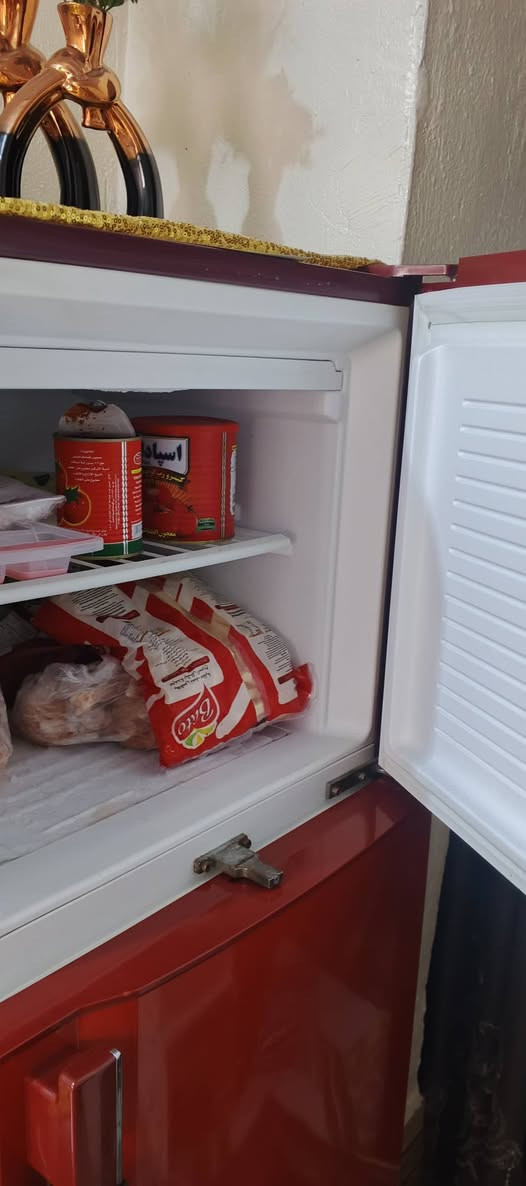 ثلاجه للببع نضيفه كلش السعر 200


**إذا كنت صاحب هذا الإعلان وتريد حذفه لأي سبب، رجاءا أرسل رسالة إلى الدعم الفني**