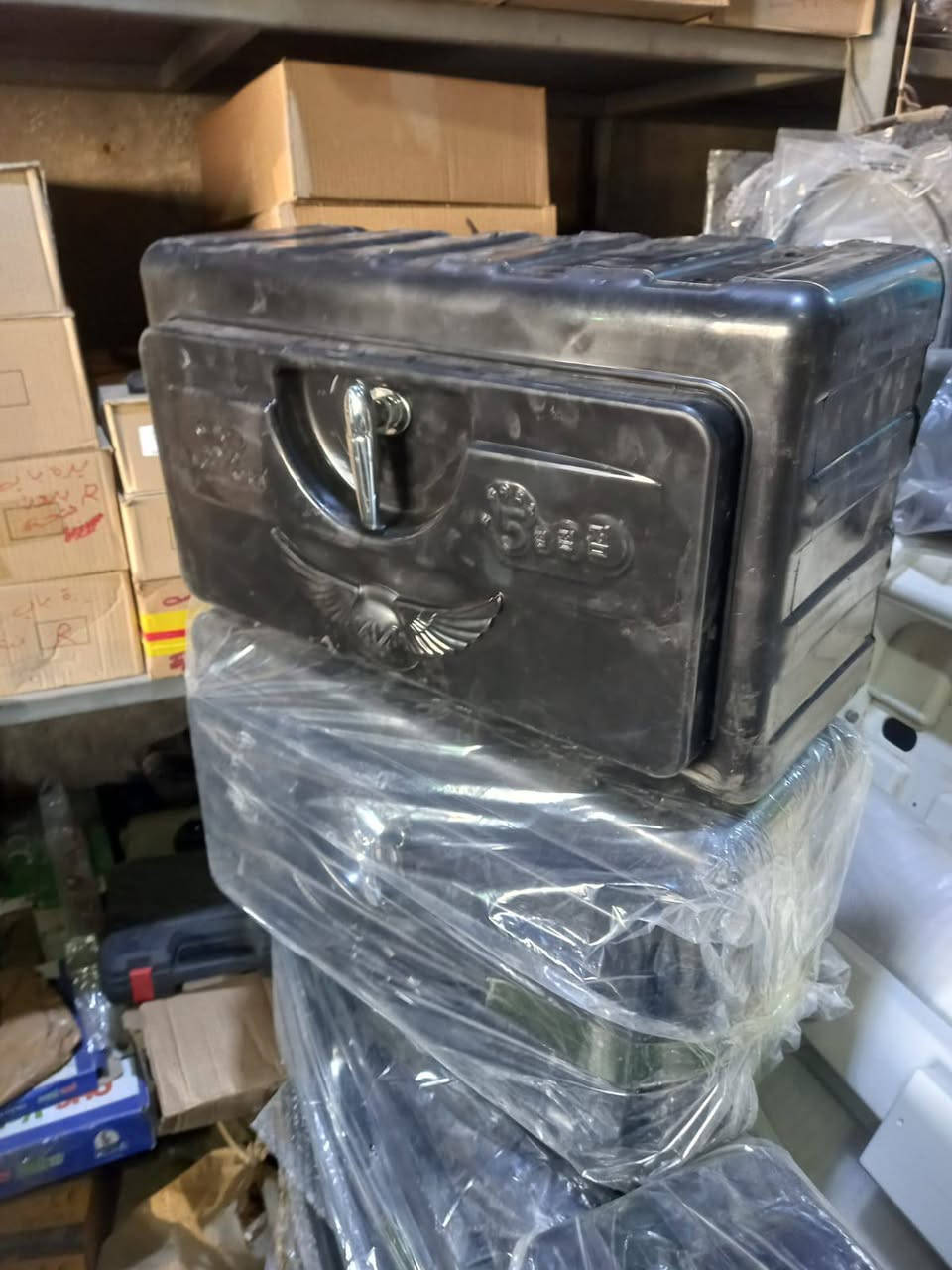 صنودك عدة بلاستيك +حديد
محل حيدر الدبي 
بغداد كسرة وعطش 
***********
***********
خدمة توصيل بغداد 
وجميع المحافظات
