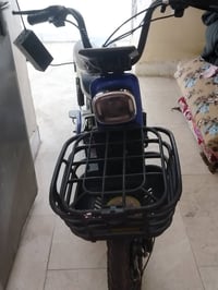 دراجة شحن • بطارية نضيفه • مجال بسيط