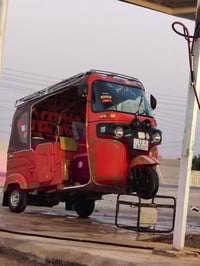 شباب تكتك للبيع موديل 22 شهر الثاني او الثالث رقمه سنويه 07725285551