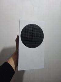 Xbox Series S • ٥١٢GB • يد أصلية