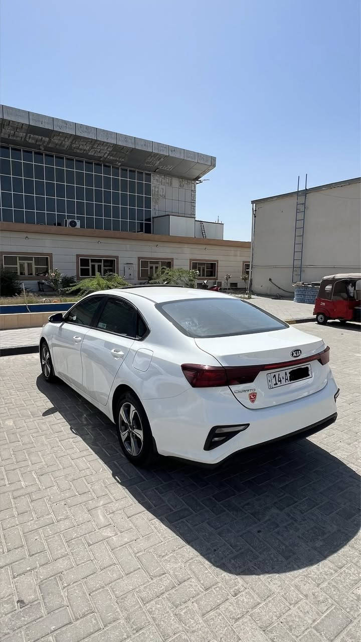 سلام وعليكم سيراتو مديل 2019 شركه الدوليه خليجي مكفوله كفاله عامه رقم البصره الانكليزي مميز تحويل ثاني يوم محرك 1600 بلادي كير AT سيارة كلش جديده سويجات ثنين كتلوكات شركه موجوده تخم تاير صار سبوع شاده ارضيه مغلفه جلد ماشيه 73KM دواخل لونين بيجي واسود صاج دشبول كشنات جلد بلادي رصاصي اسود تبريد قطعتين فتحه سقف تحكم ستيرن قياده سبورت ايكو مرايات شفط ليد نهاري لايت زنون اصلي اوزوم بردات كويتي تخم كامل سياره جاهزه الاخير ماتصرف عليها الف السعر 158 ورقه وبي مجال بسيط الاستفسار اتصل ***********
