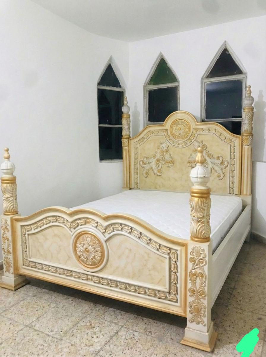 غرفة كويتي ٣٠٠ وبيها مجال وبعد يجي وياها ميزين صغار


**إذا كنت صاحب هذا الإعلان وتريد حذفه لأي سبب، رجاءا أرسل رسالة إلى الدعم الفني**