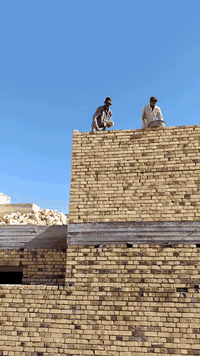 خلفةبناء درجه اولى بناء طابوك بناءفرمستون بناء البلوك العنوان الديوانية *********** ومن الله التوفيق
