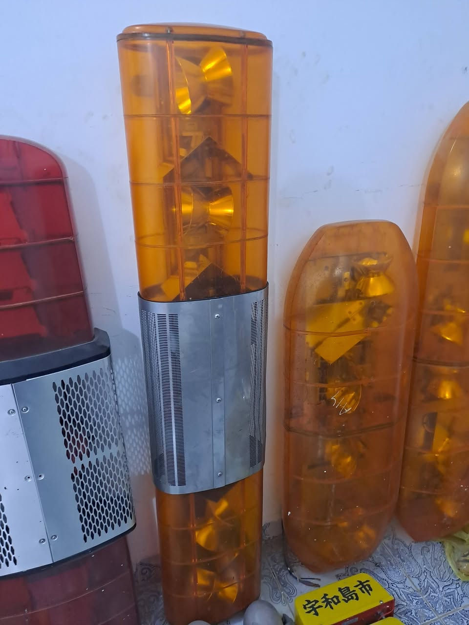 لافتتات جميع الاحجام ياباني الصنع اصل جميع الالوان للستفسار اتصل علئ الرقم*********** المكان النجف الاشرف وجميع لزكات الشفلات والحادلات
