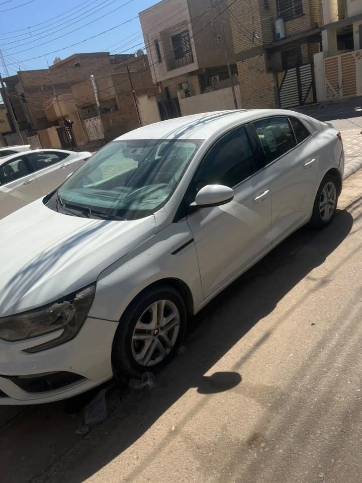 السلام عليكم
رينو ميكان 2019 السياره نظيفه بيها ملاحضات بسيطه كير مكينه تبريد رقم انكليزي 
اخوان بيع مستعجل  وسعر مناسب
مكان كربلاء 
***********

