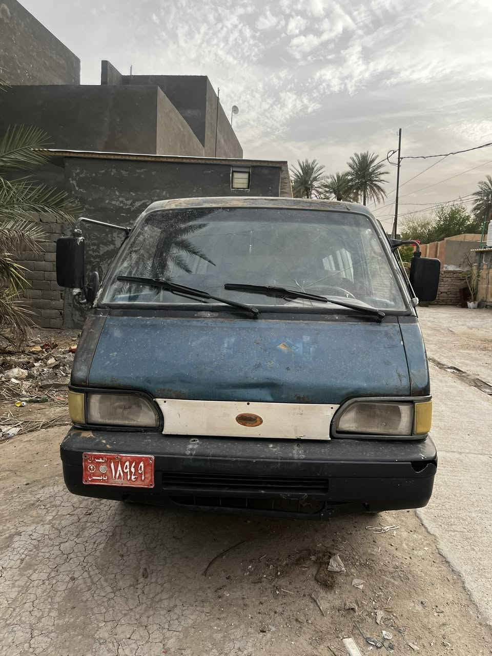 كيه بسته للبيع بلاديه مكينه كير اكسل كفاله  بور شغال داخلها مرتب تخم تاير نص عمر  مكان السياره بابل راعيها بالسماوه السعر15 وبيه مجال حك الجيه استفسار ***********

