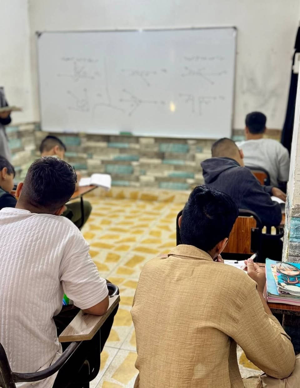 اللهم صل على محمد وال محمد 
جانب من محاضرات يوم الجمعة ٢٧/ ٢/ ٢٠٢٦
عنوانا طوريج شارع البلدية فرع علوة المخضر مجاور كباب ابو زيد
يوجد نظام الحقيبة ااكاملة
اضمن تفوقك اولادك
ادارة استاذ صلاح
***********
