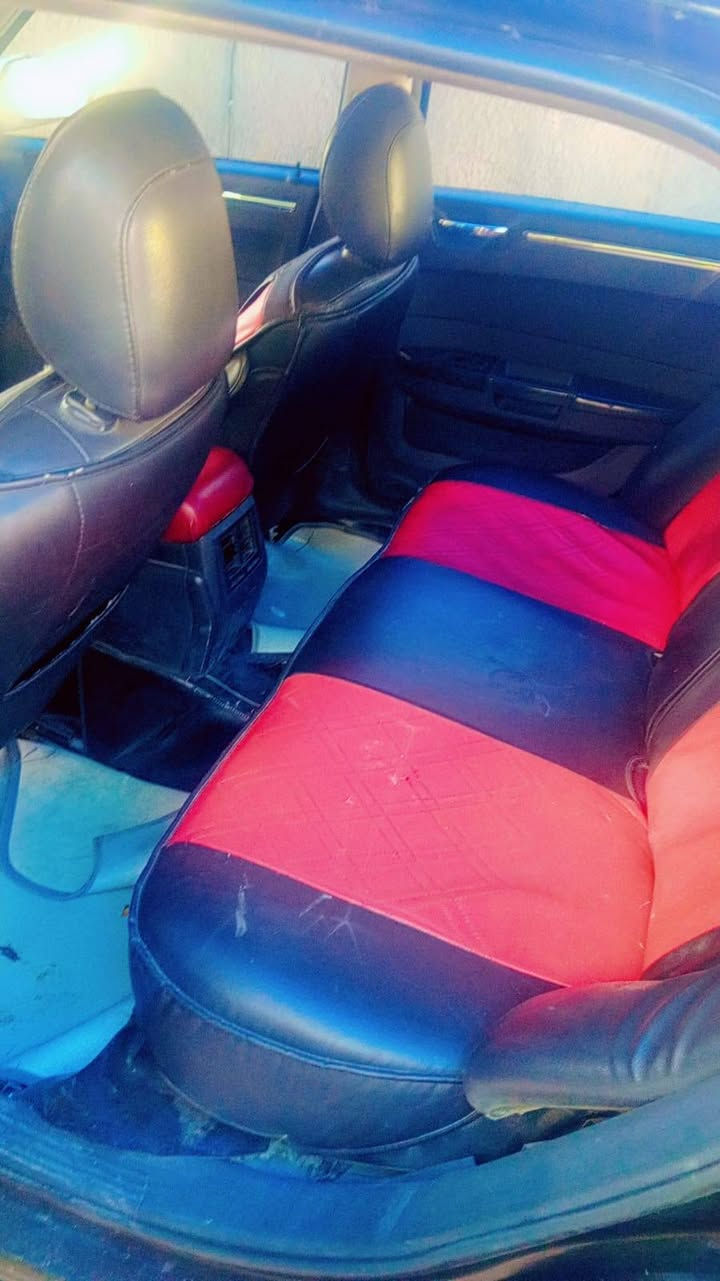 تحيه طيبه ا
وبامه ٢٠١٠ اصل اربع جوكات محرك ٣ونص 
سياره جاهزه بيها صبغ قماره اثر حالوب فقط
 بدون حادث
رقم اربيل تريد وكاله تريد تحويل
 السعر ٨٧
 مكاني واسط نعمانيه للاستفسار الاتصال بالرقم ***********
