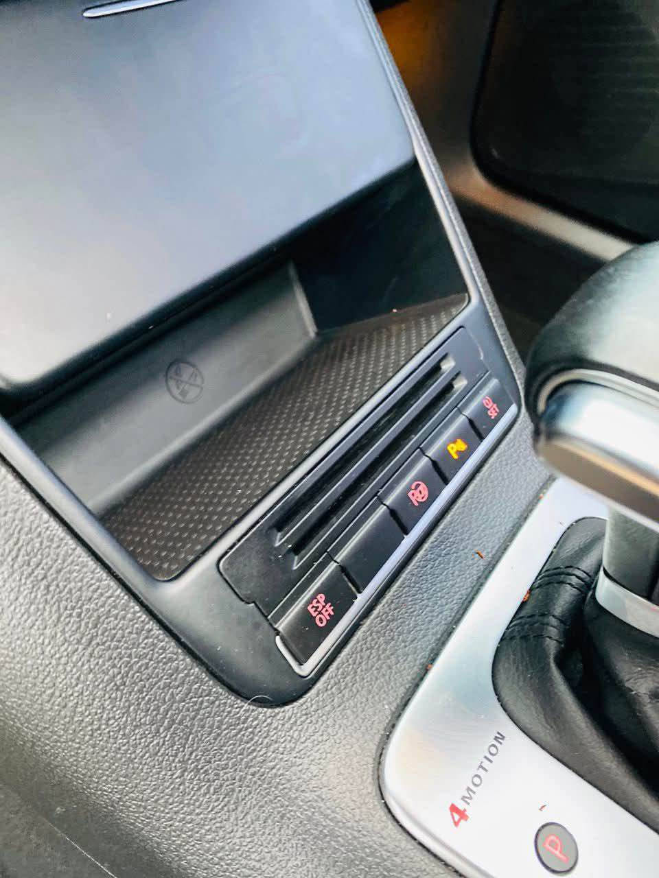 كولف 2000 t
2010
تاك وان
رقم بغداد 
فول موصفات السياره 
كشنات جلد
تدفئه كشنات
حساسات
سلايد
لايتات زنون
بعد بيها موصفات مذكرتها 
‎السعر ب85 ورقه فقط
*********** بغداد, العراق
