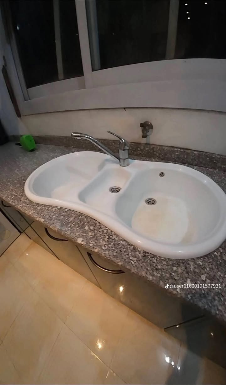 سلام عليكم شركه الجوهره لتنظيف المنازل يتوفر كادر متخصص في تنظيف وتعزيل 
اسعارنه مناسبه سارع في الحجز 
بيتك بيدنه الحجز ولستفسار يرجا مراسله واتساب الهاتف 
***********
